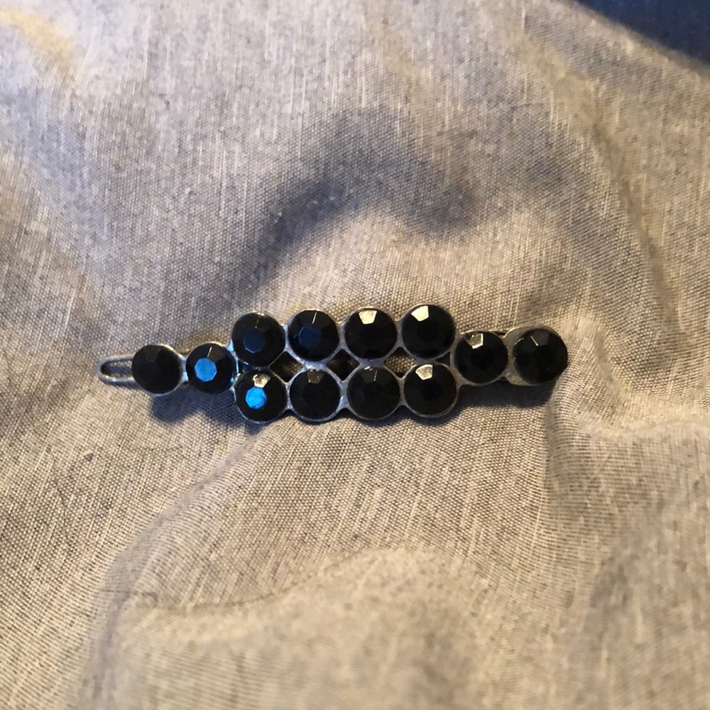 Barrette